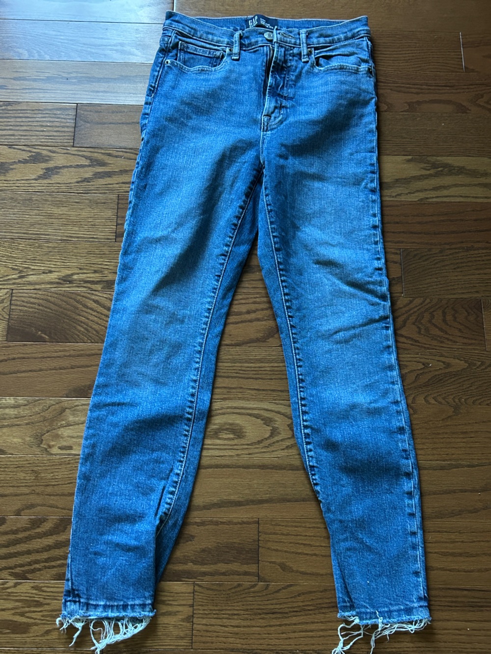 GAP Women’s Skinny Jeans in Medium Blue Wash Vintage Slim Sz 26R high rise